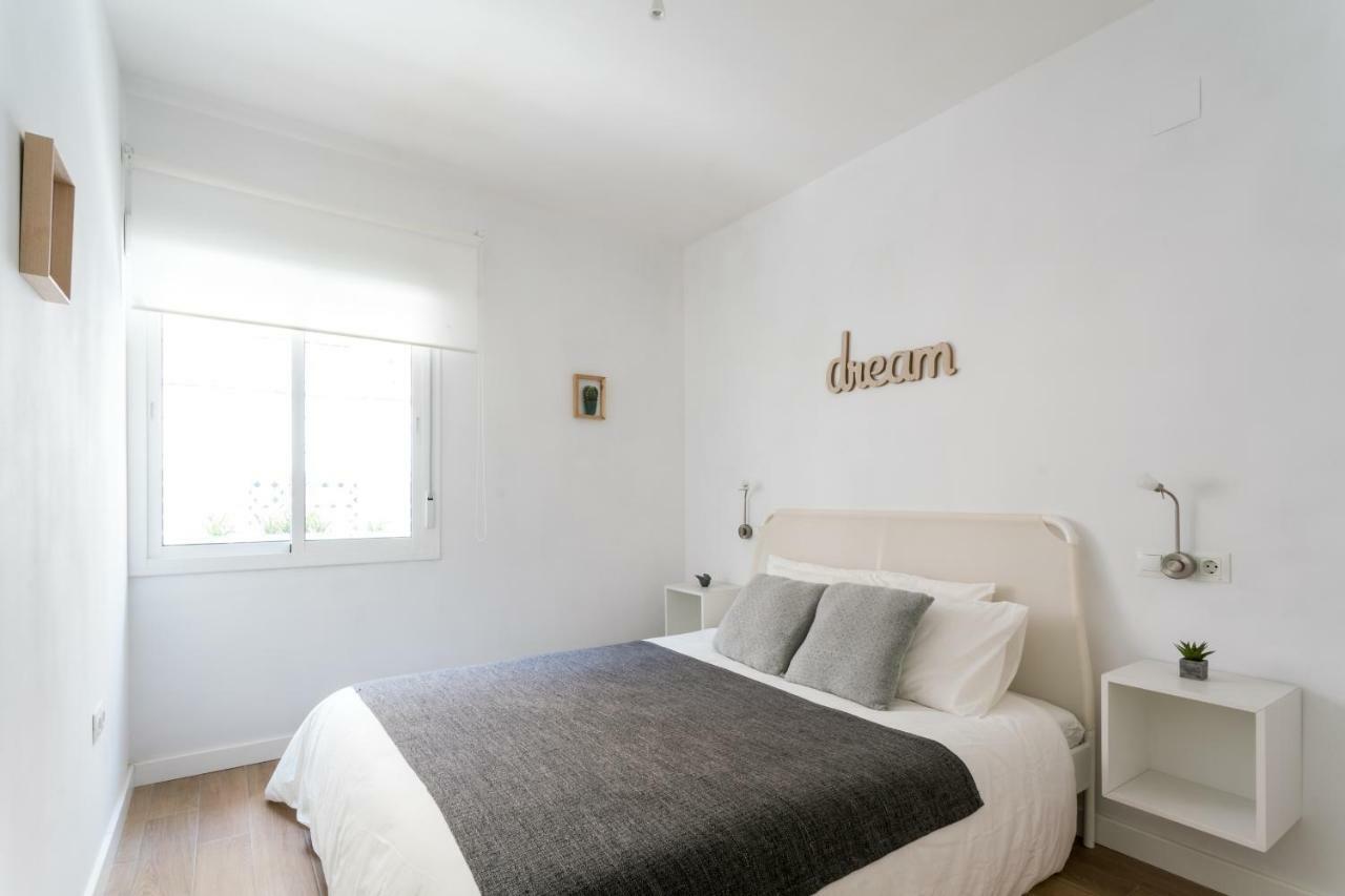 Triana 3 Bedrooms & 2 Bath Parking Included Севілья Екстер'єр фото