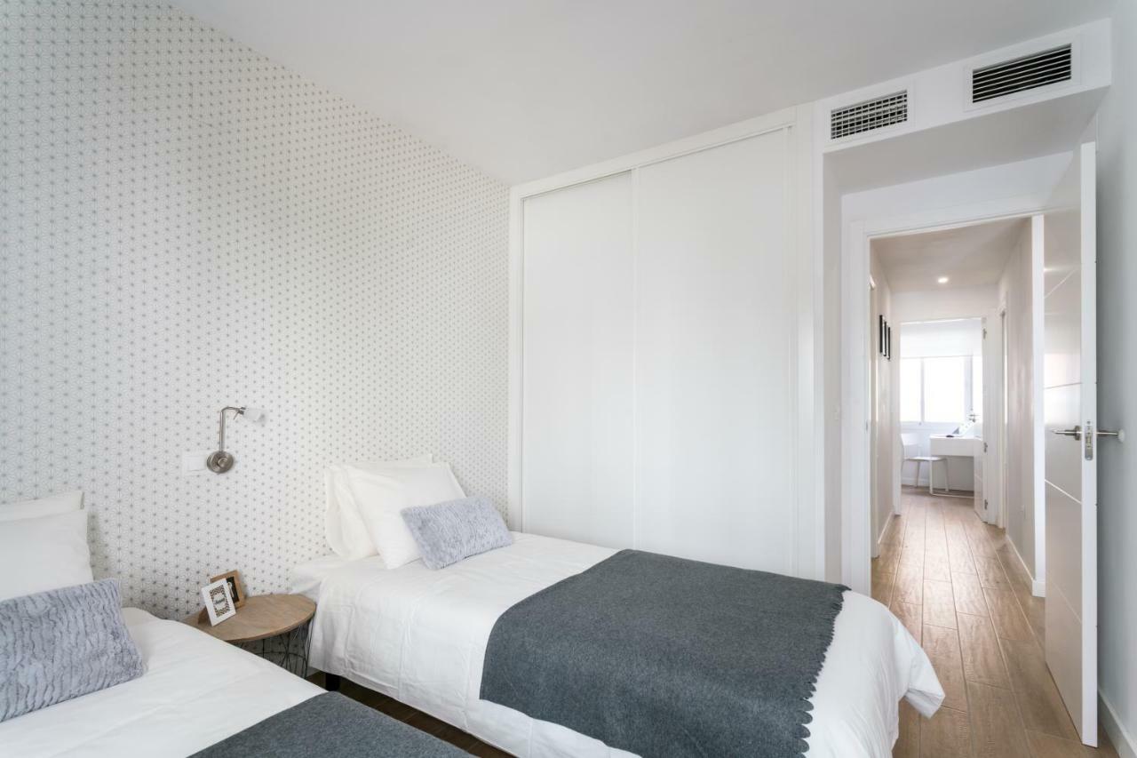 Triana 3 Bedrooms & 2 Bath Parking Included Севілья Екстер'єр фото