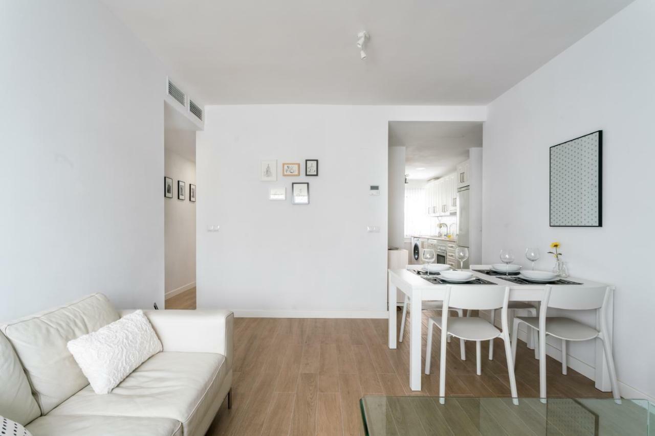 Triana 3 Bedrooms & 2 Bath Parking Included Севілья Екстер'єр фото